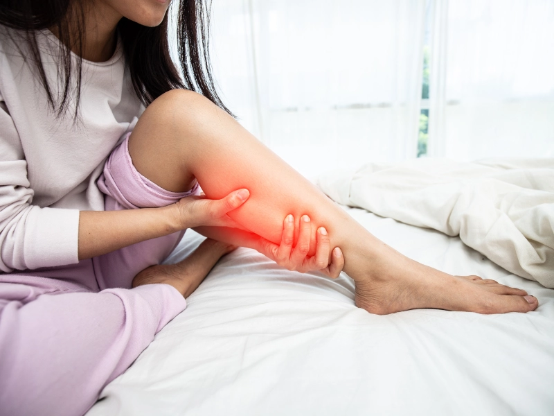 A lubbock, tx woman suffers from numbness and tingling and needs chiropractic care to treat it.